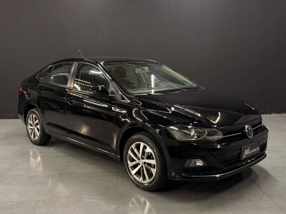 VOLKSWAGEN VIRTUS 1.0 200 TSI HIGHLINE AUTOMÁTICO